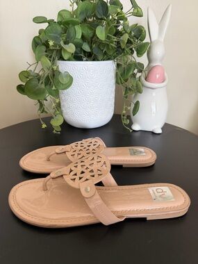 Dolce Vita Gotie Sandal